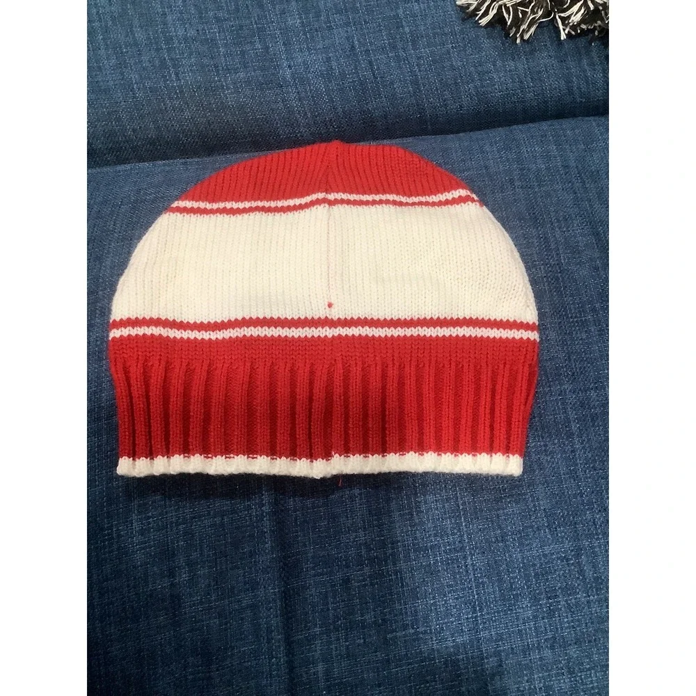 Vntg Y2K  Beanie Striped Red/ White